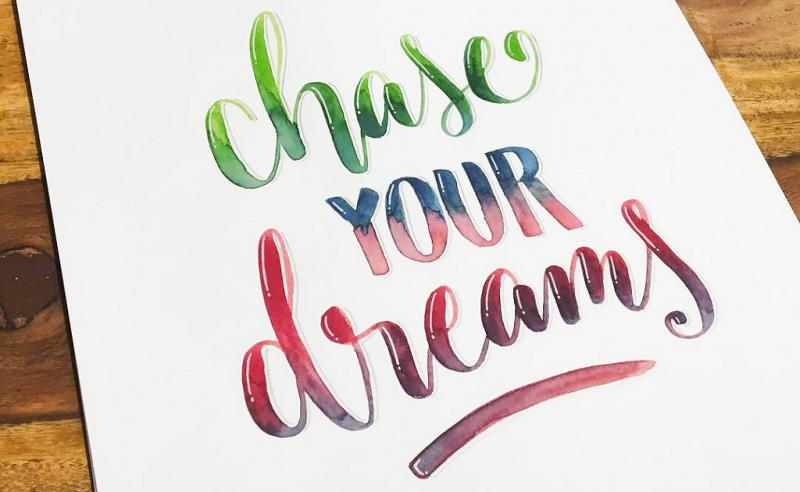 Faux Calligraphy bis Watercolor: Die Welt des Handlletterings